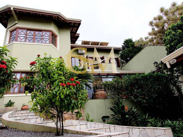 #330 - Casa para Venda em Atibaia - SP