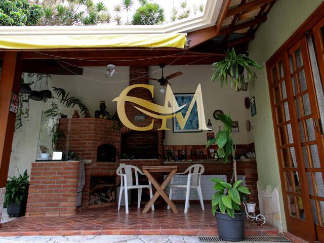#330 - Casa para Venda em Atibaia - SP