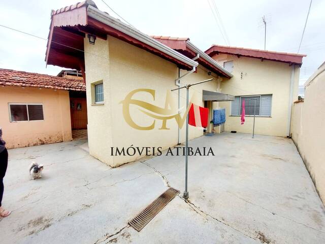 #406 - Casa para Locação em Atibaia - SP