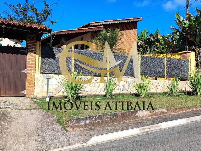 #570 - Casa para Locação em Atibaia - SP