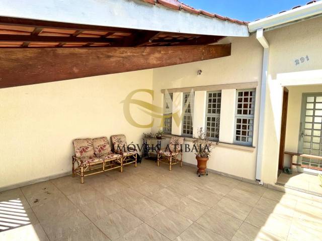 #1669 - Casa para Venda em Atibaia - SP