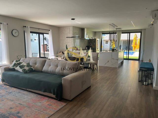 Casa para Venda em Atibaia - 5