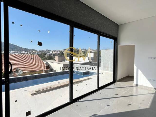 Casa para Venda em Atibaia - 4