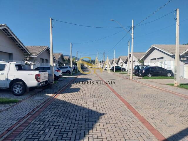 Locação em Loteamento Jardim Morumbi - Atibaia