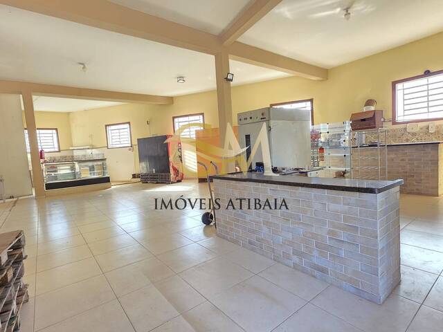 Salão Comercial para Venda em Atibaia - 3