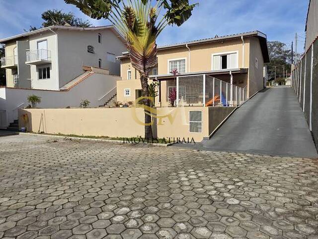 Casa para Venda em Atibaia - 3