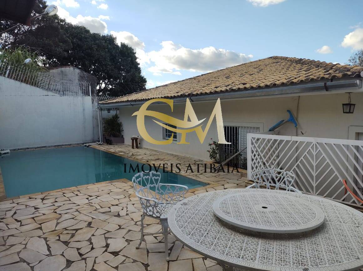 Casa, 3 quartos, 220 m² - Foto 1