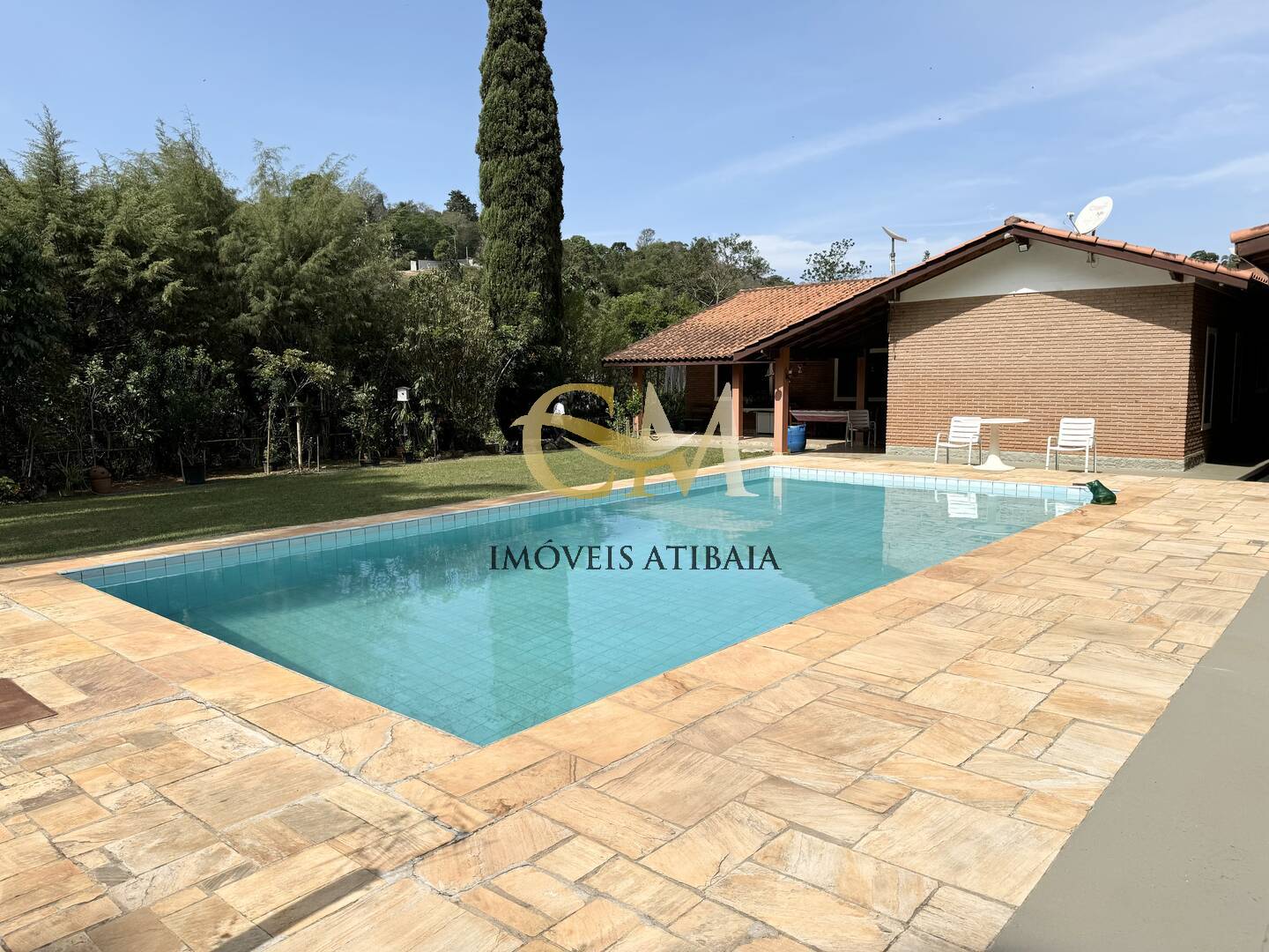 Casa, 6 quartos, 400 m² - Foto 1