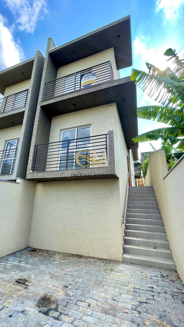 Casa, 3 quartos, 247 m² - Foto 1