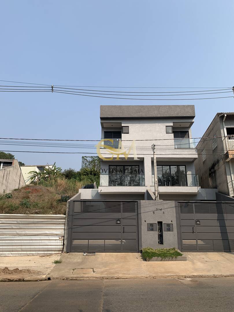 Casa, 3 quartos, 268 m² - Foto 1