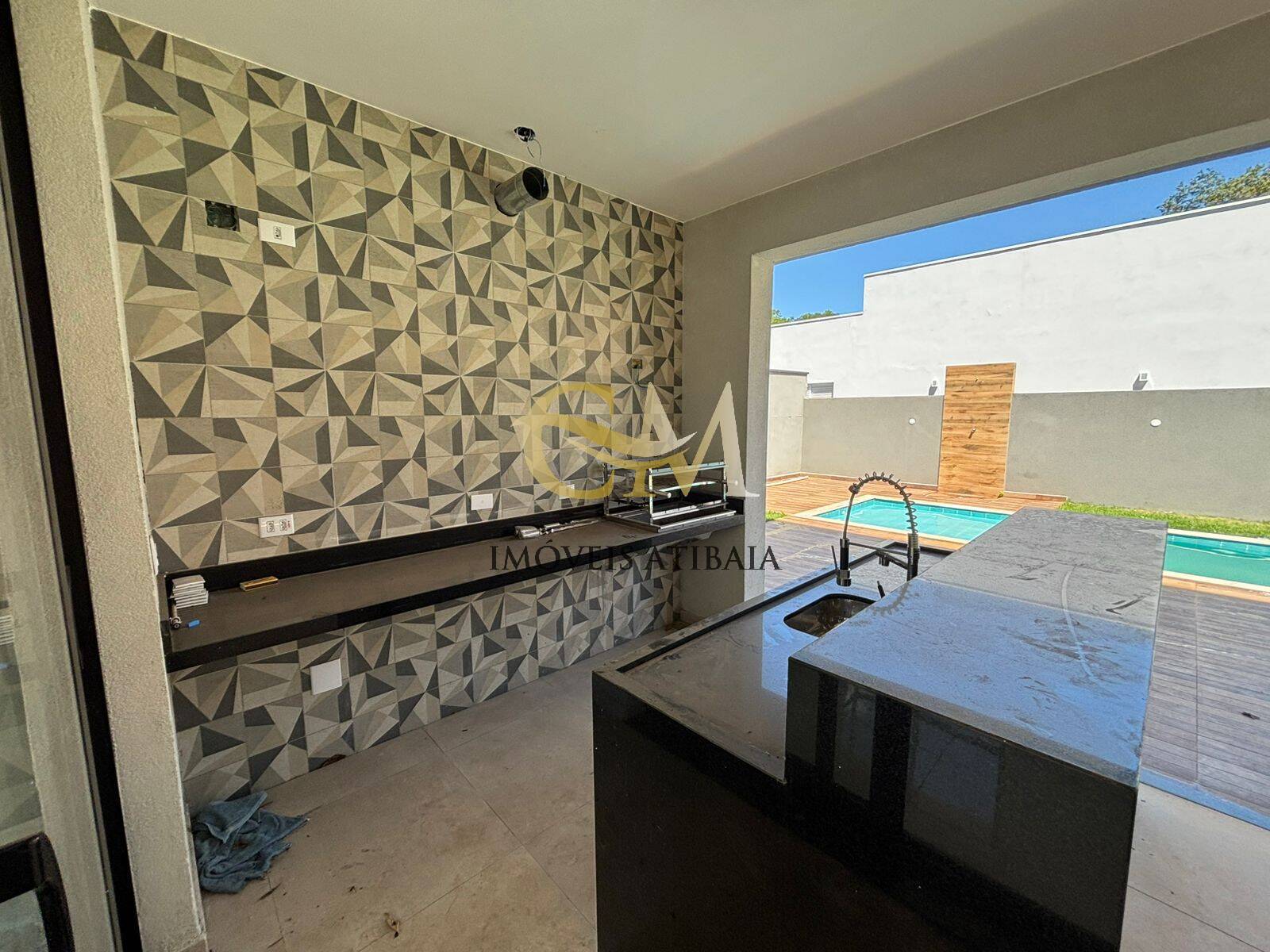 Casa à venda com 3 quartos, 300m² - Foto 26