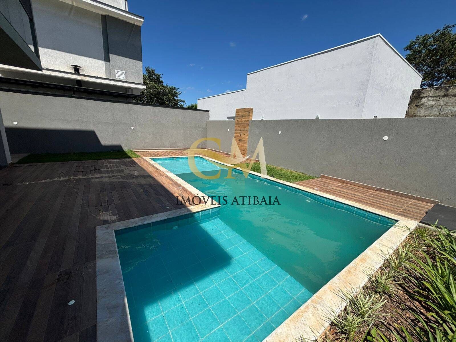 Casa à venda com 3 quartos, 300m² - Foto 30