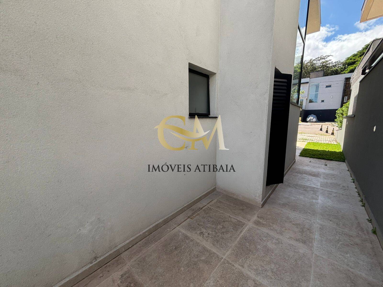 Casa à venda com 3 quartos, 300m² - Foto 32