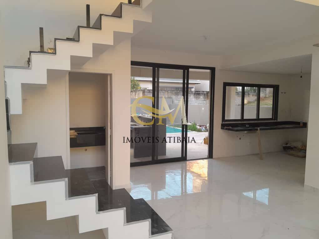 Casa à venda com 3 quartos, 300m² - Foto 25