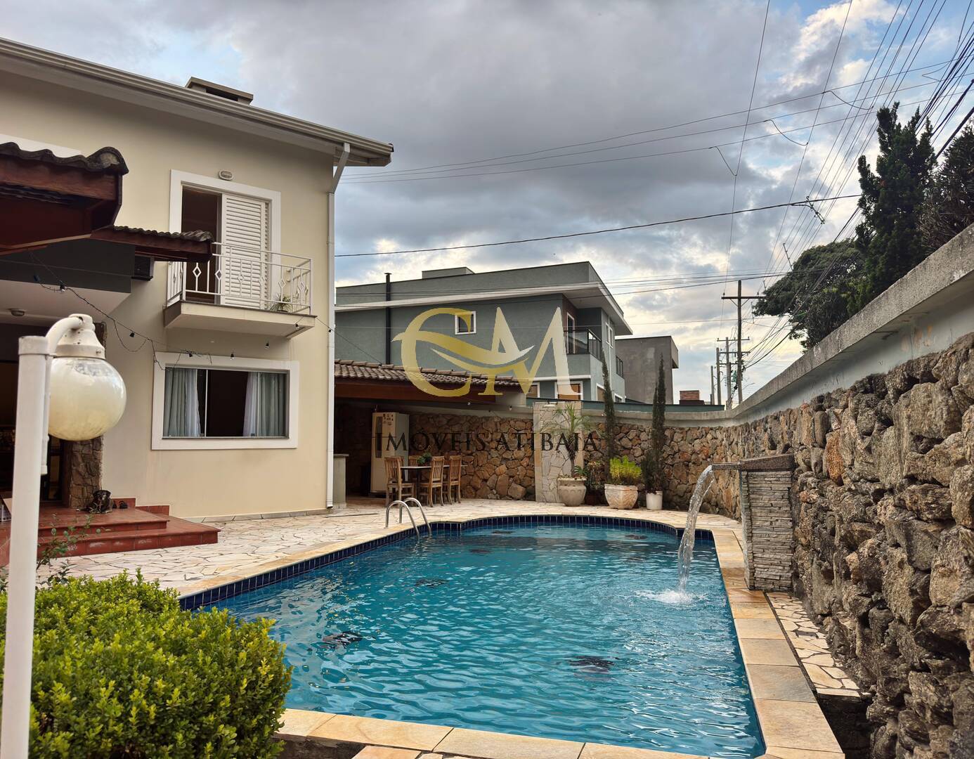 Casa, 3 quartos, 260 m² - Foto 1