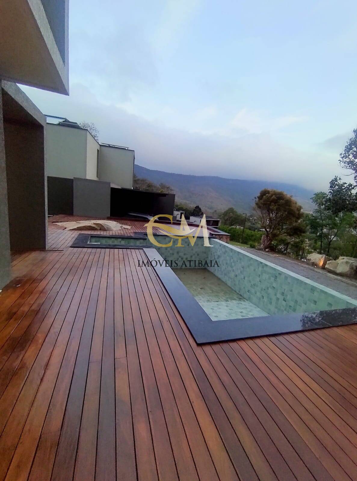 Casa de Condomínio à venda com 3 quartos, 475m² - Foto 5