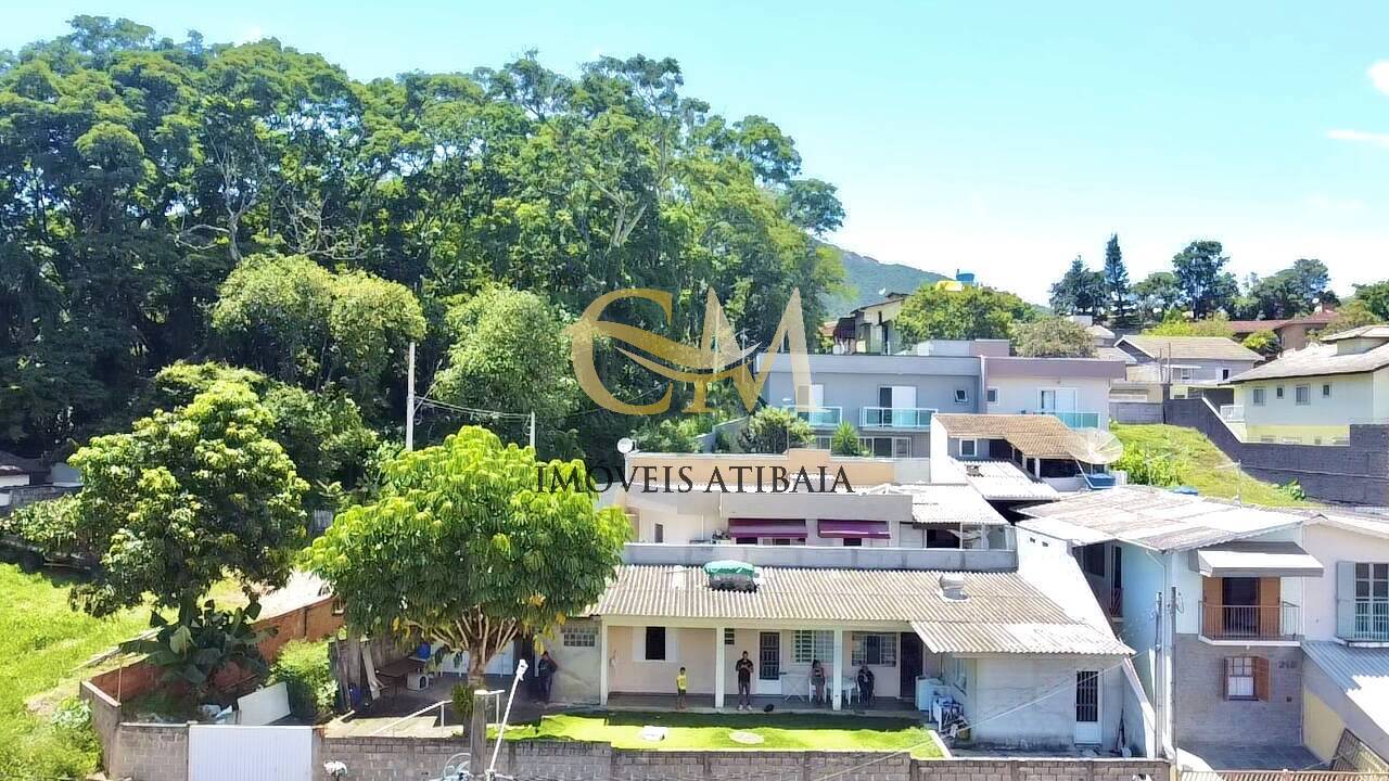 Casa à venda com 2 quartos, 254m² - Foto 1