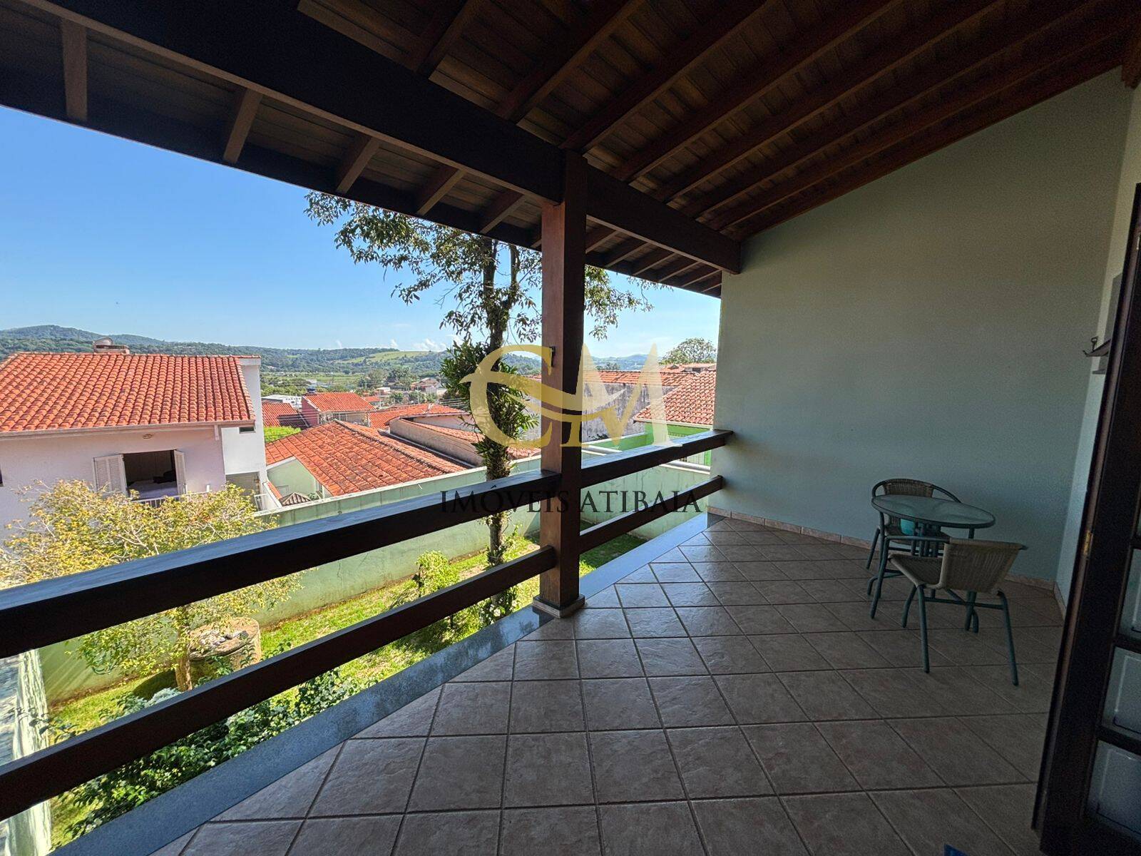 Casa para alugar com 5 quartos, 327m² - Foto 9