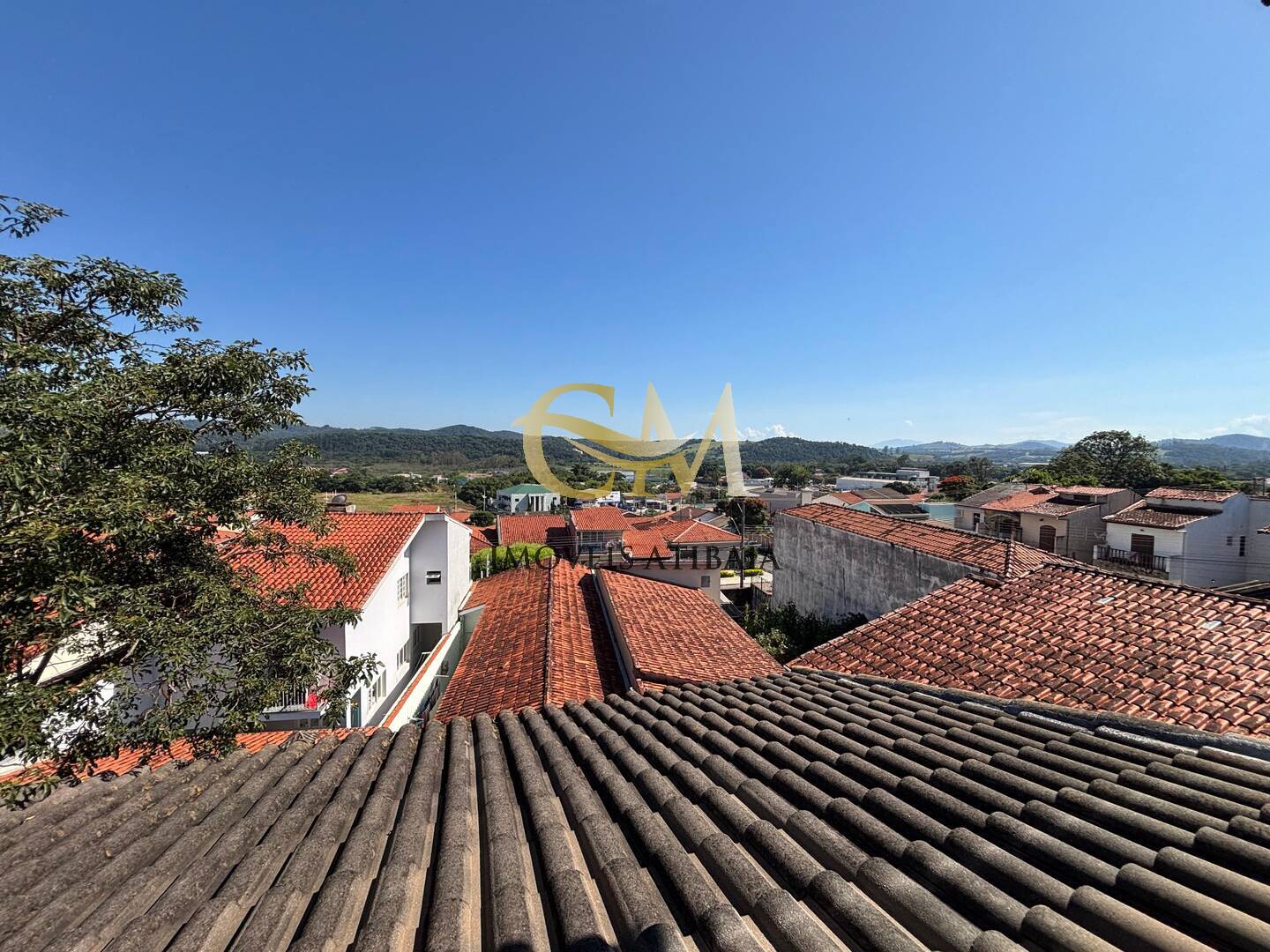 Casa para alugar com 5 quartos, 327m² - Foto 45