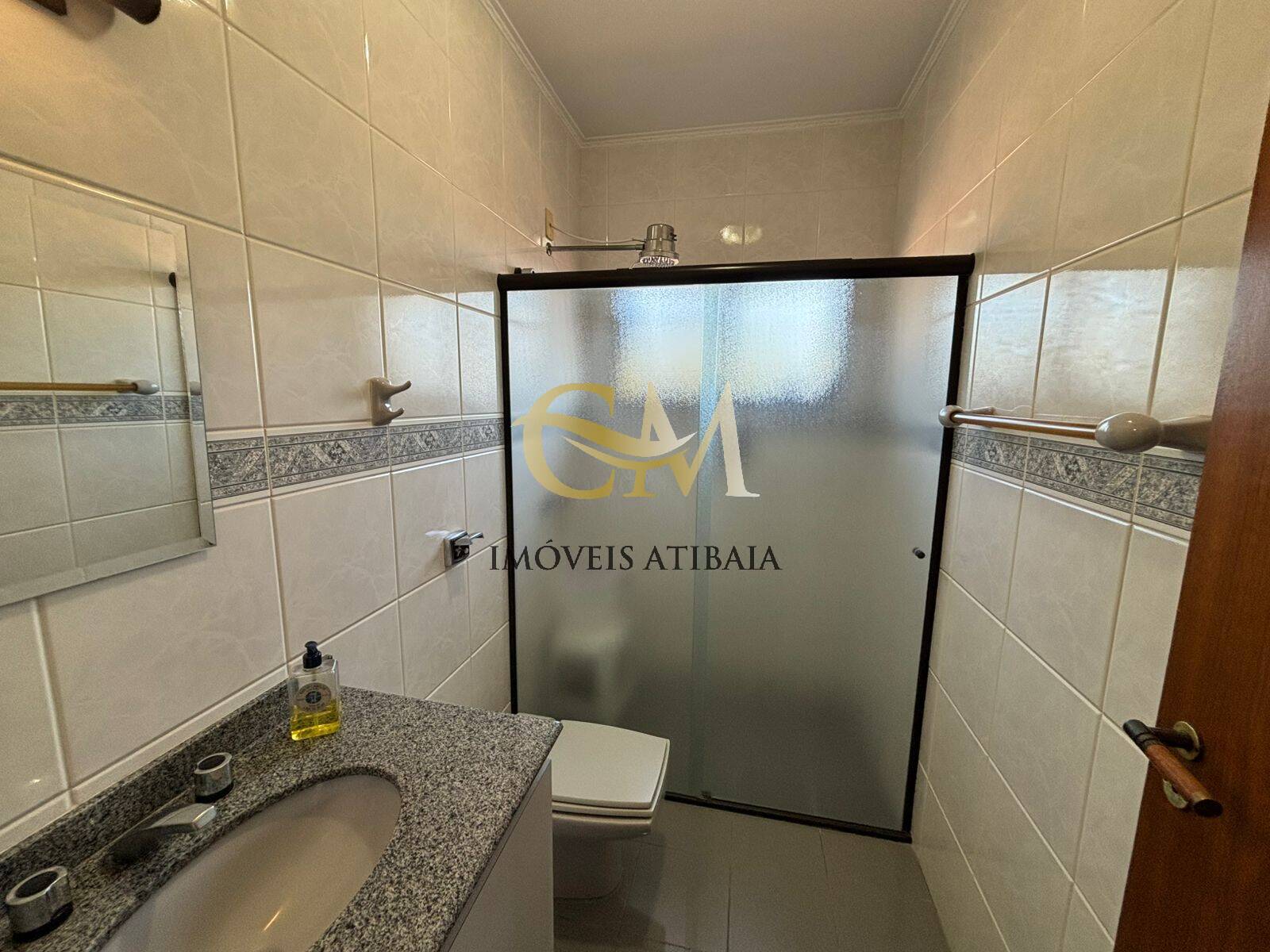 Casa para alugar com 5 quartos, 327m² - Foto 21