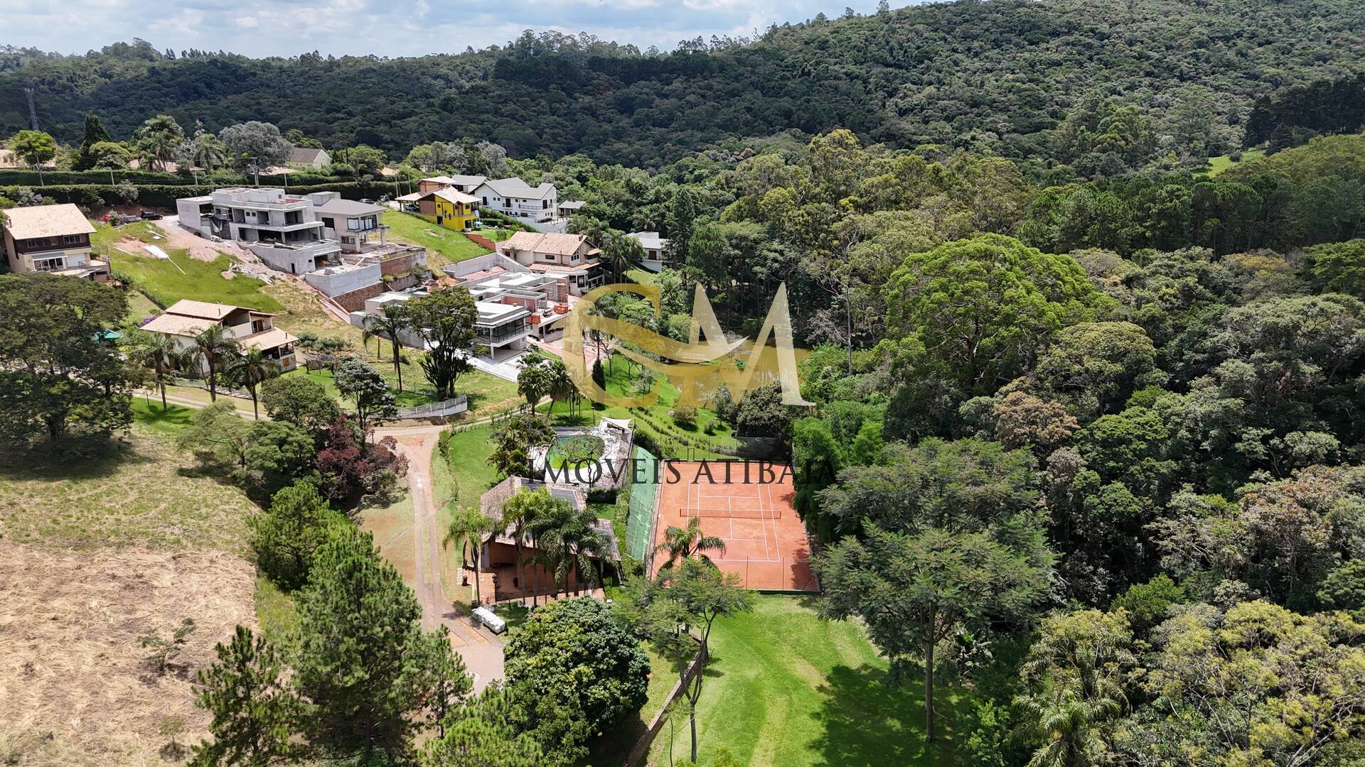 Casa de Condomínio para alugar com 3 quartos, 233m² - Foto 49