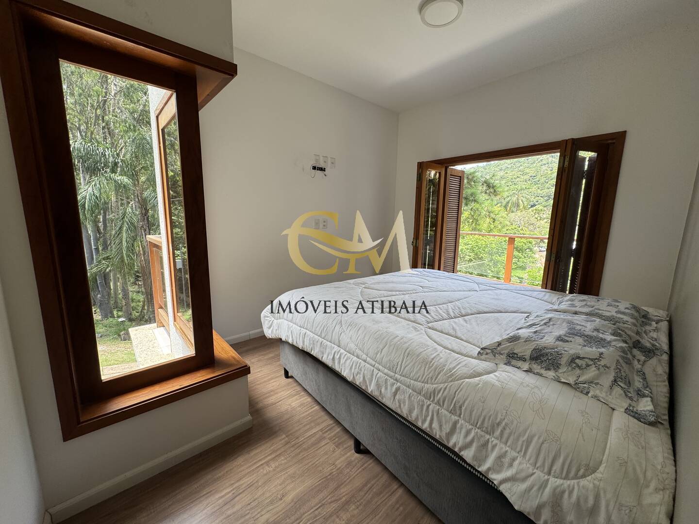 Casa de Condomínio para alugar com 3 quartos, 233m² - Foto 22