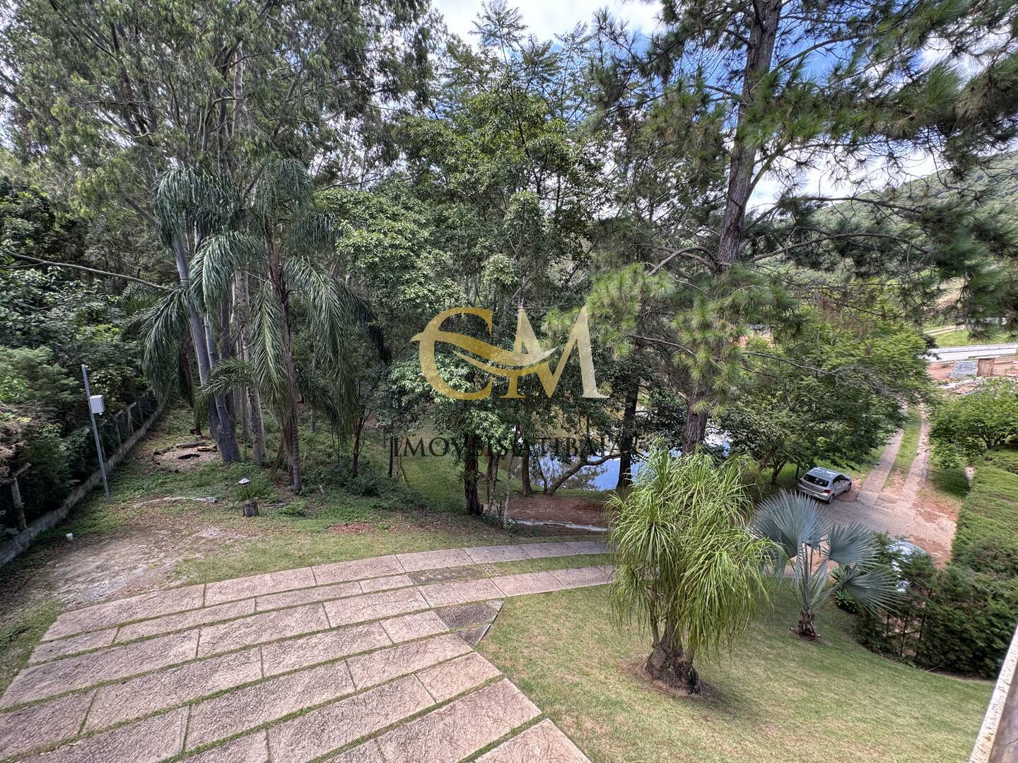 Casa de Condomínio para alugar com 3 quartos, 233m² - Foto 29