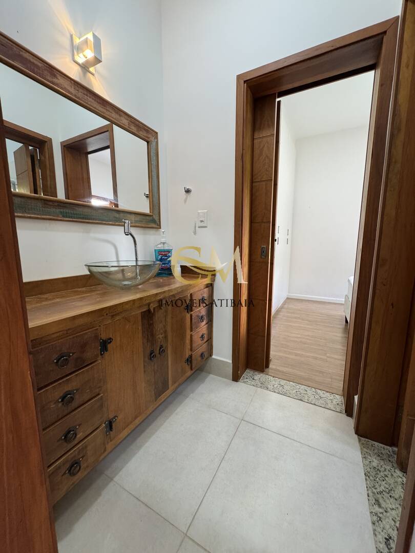Casa de Condomínio para alugar com 3 quartos, 233m² - Foto 32