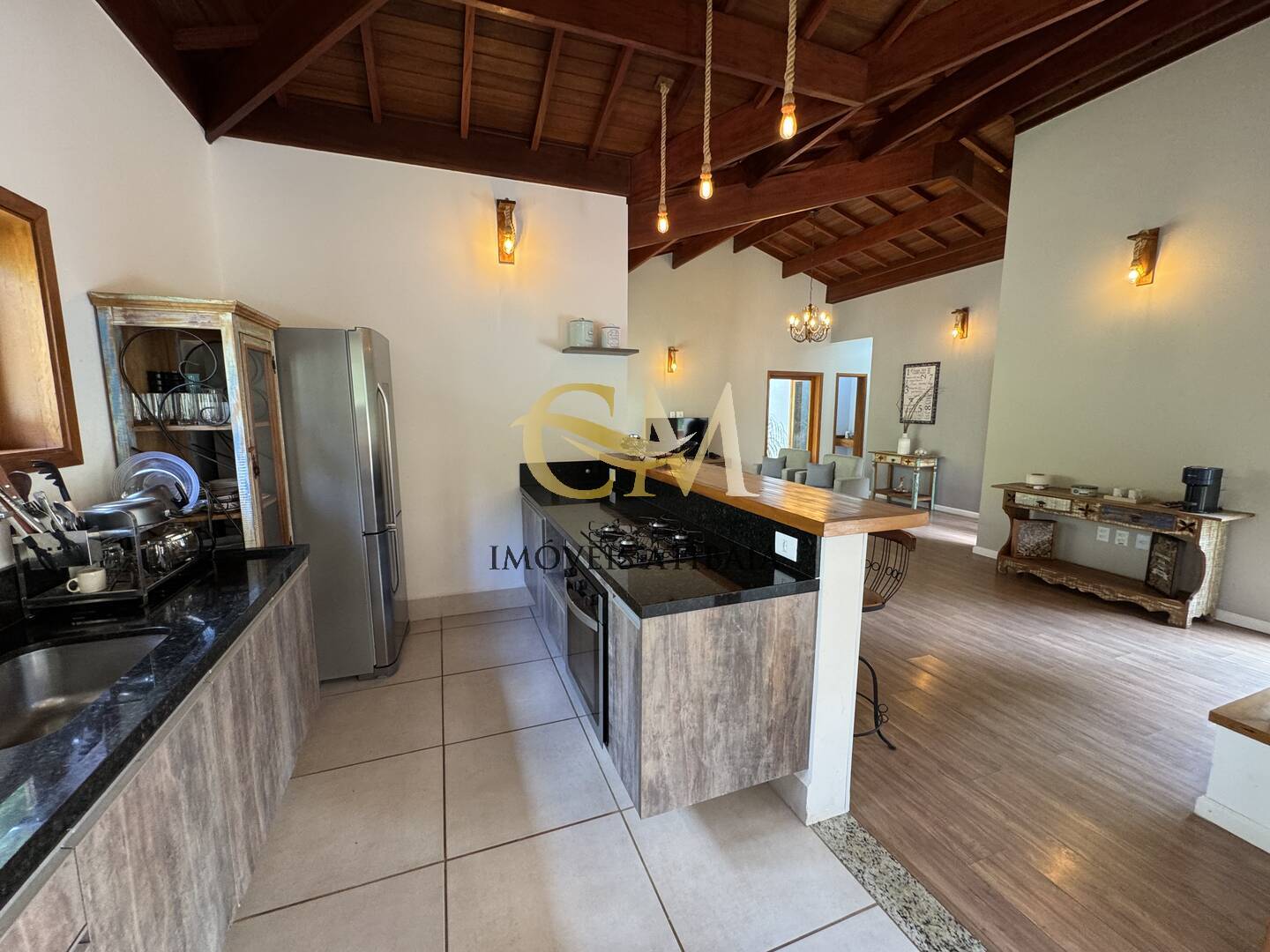 Casa de Condomínio para alugar com 3 quartos, 233m² - Foto 11