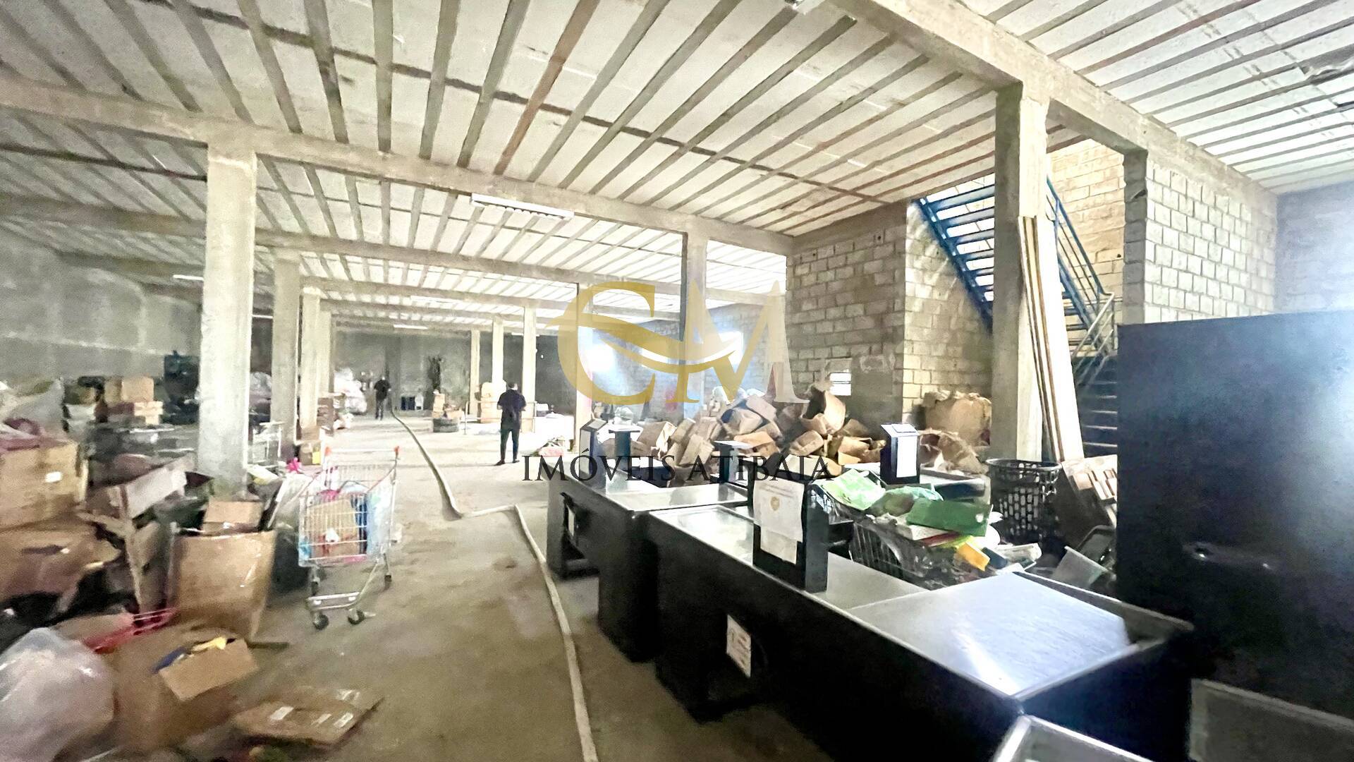 Depósito-Galpão-Armazém para alugar, 1500m² - Foto 9