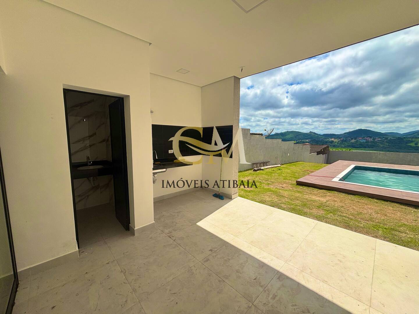 Casa à venda e aluguel com 3 quartos, 415m² - Foto 30