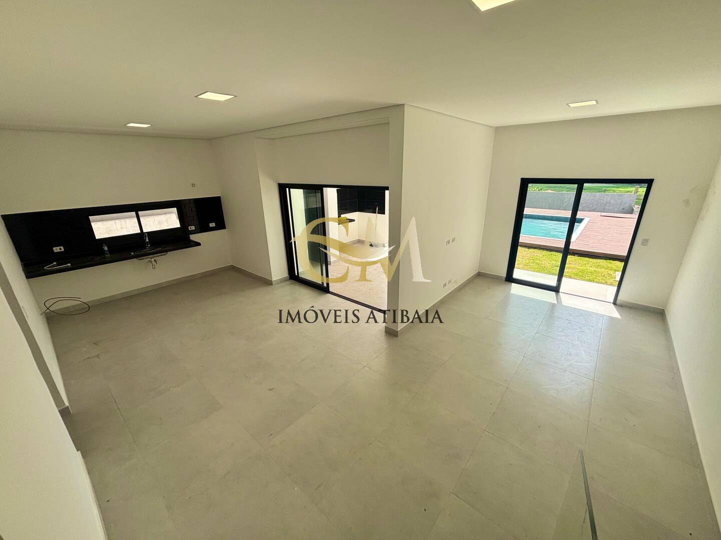 Casa à venda e aluguel com 3 quartos, 415m² - Foto 18