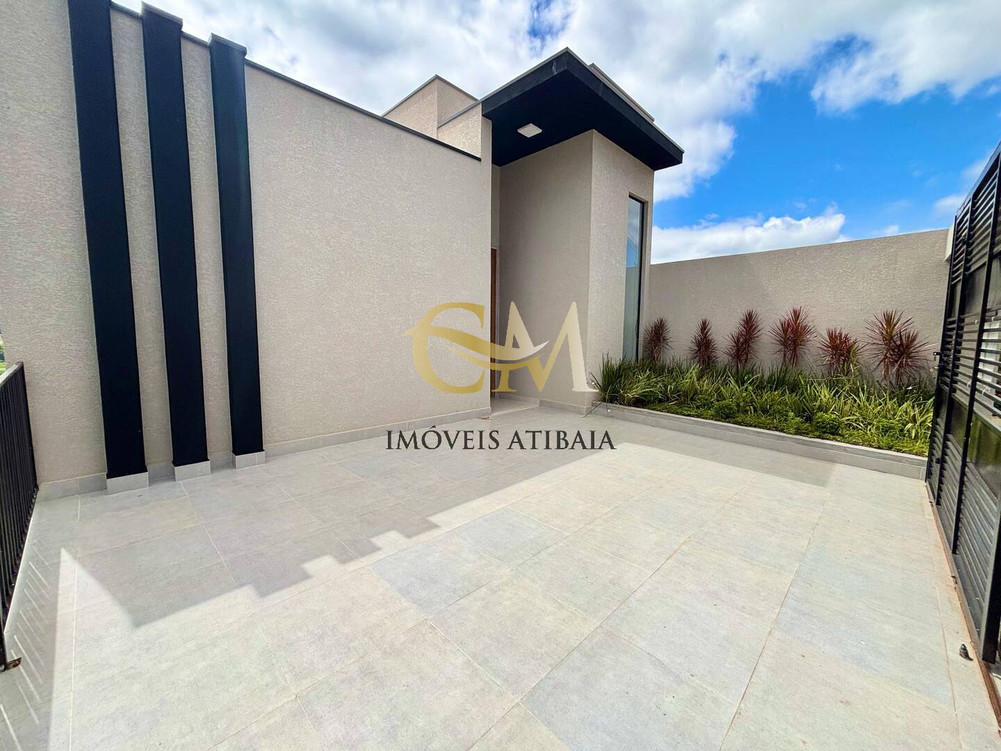 Casa à venda e aluguel com 3 quartos, 415m² - Foto 3