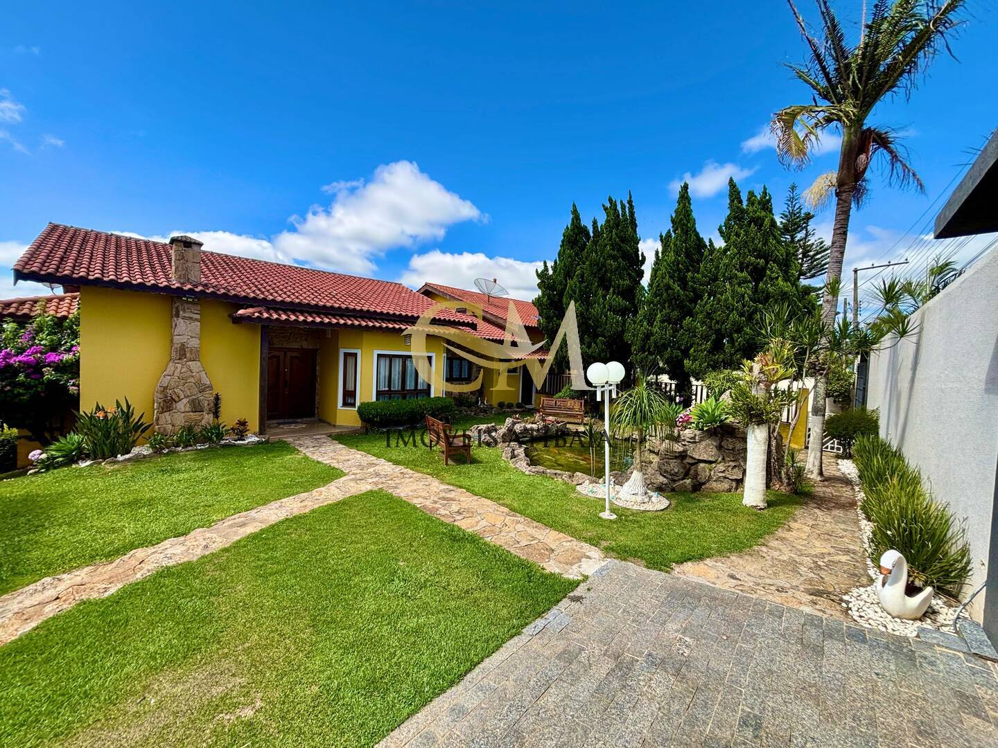 Casa à venda com 3 quartos, 500m² - Foto 3