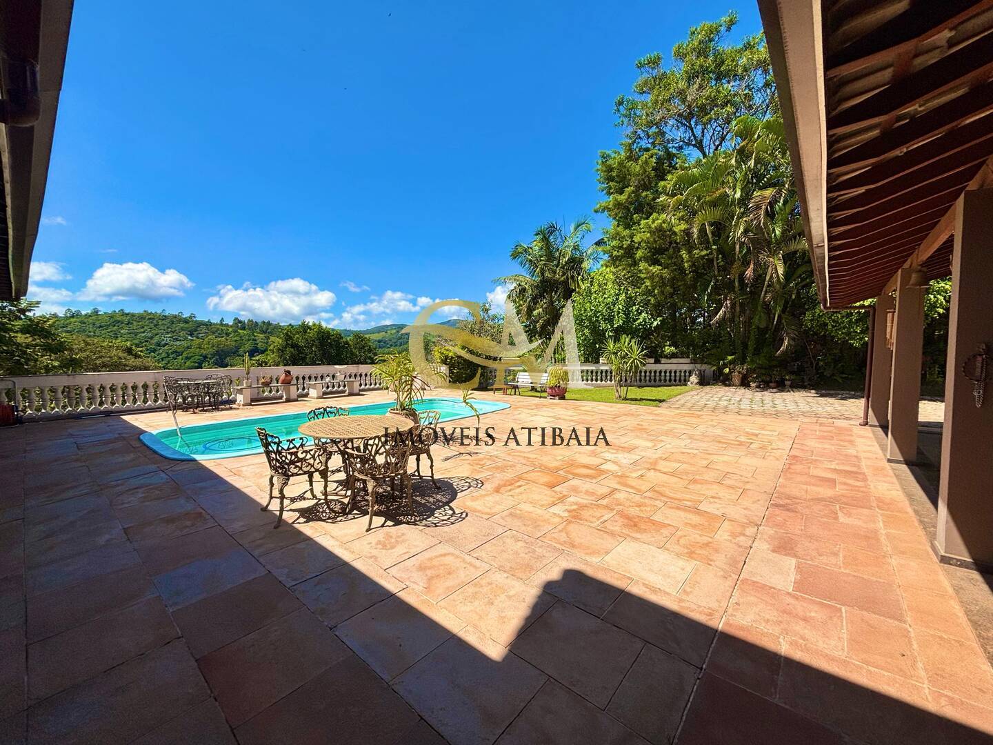 Casa à venda com 3 quartos, 4897m² - Foto 2