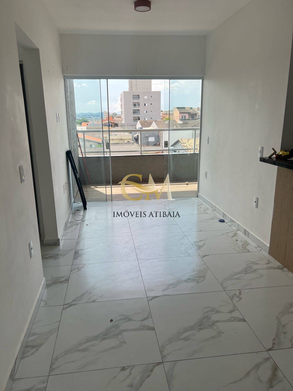 Apartamento à venda com 2 quartos, 64m² - Foto 8
