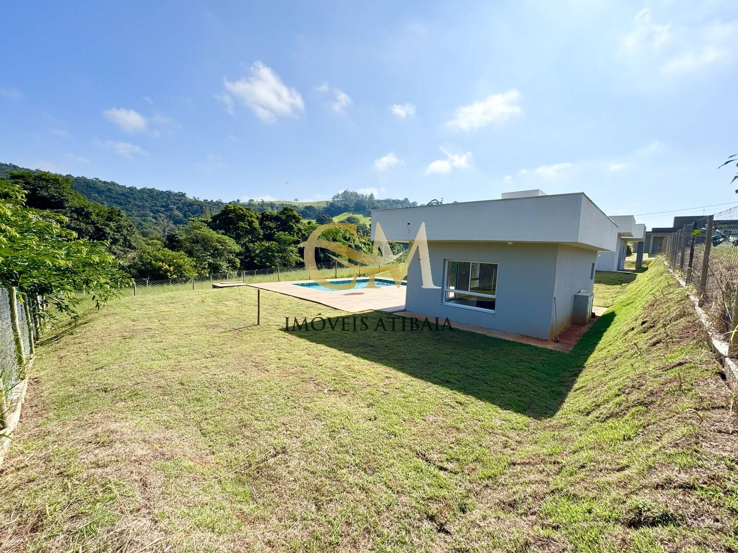 Casa de Condomínio à venda com 3 quartos, 1000m² - Foto 2