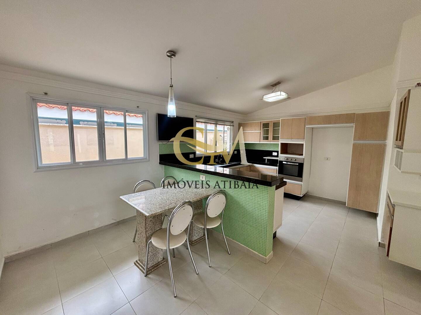 Casa à venda com 3 quartos, 342m² - Foto 5
