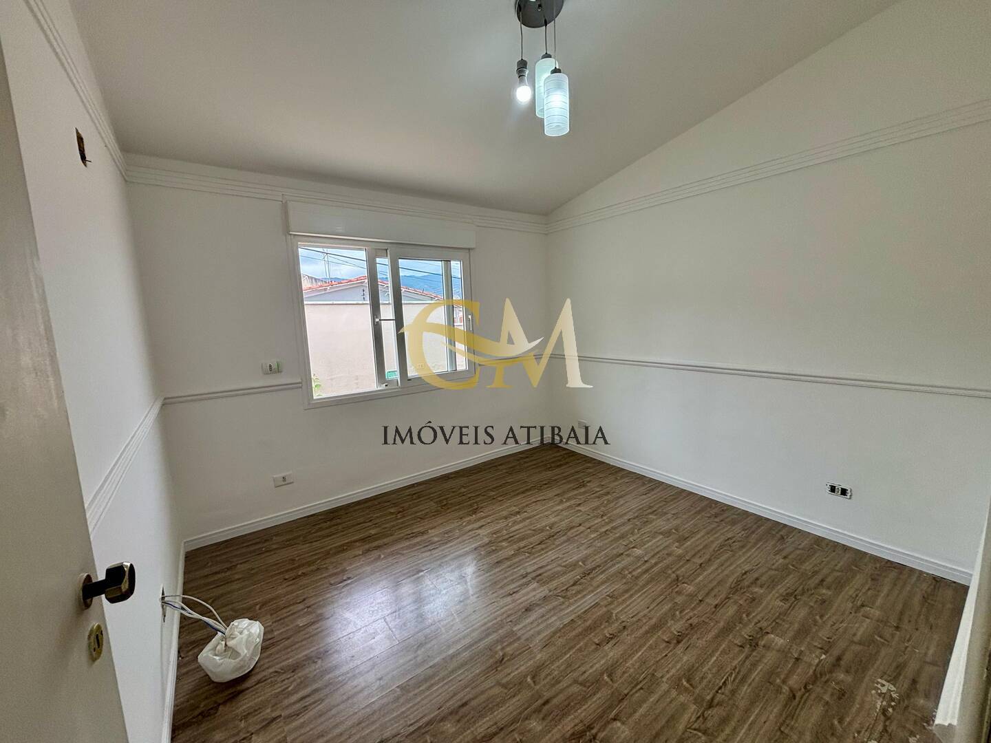 Casa à venda com 3 quartos, 342m² - Foto 15
