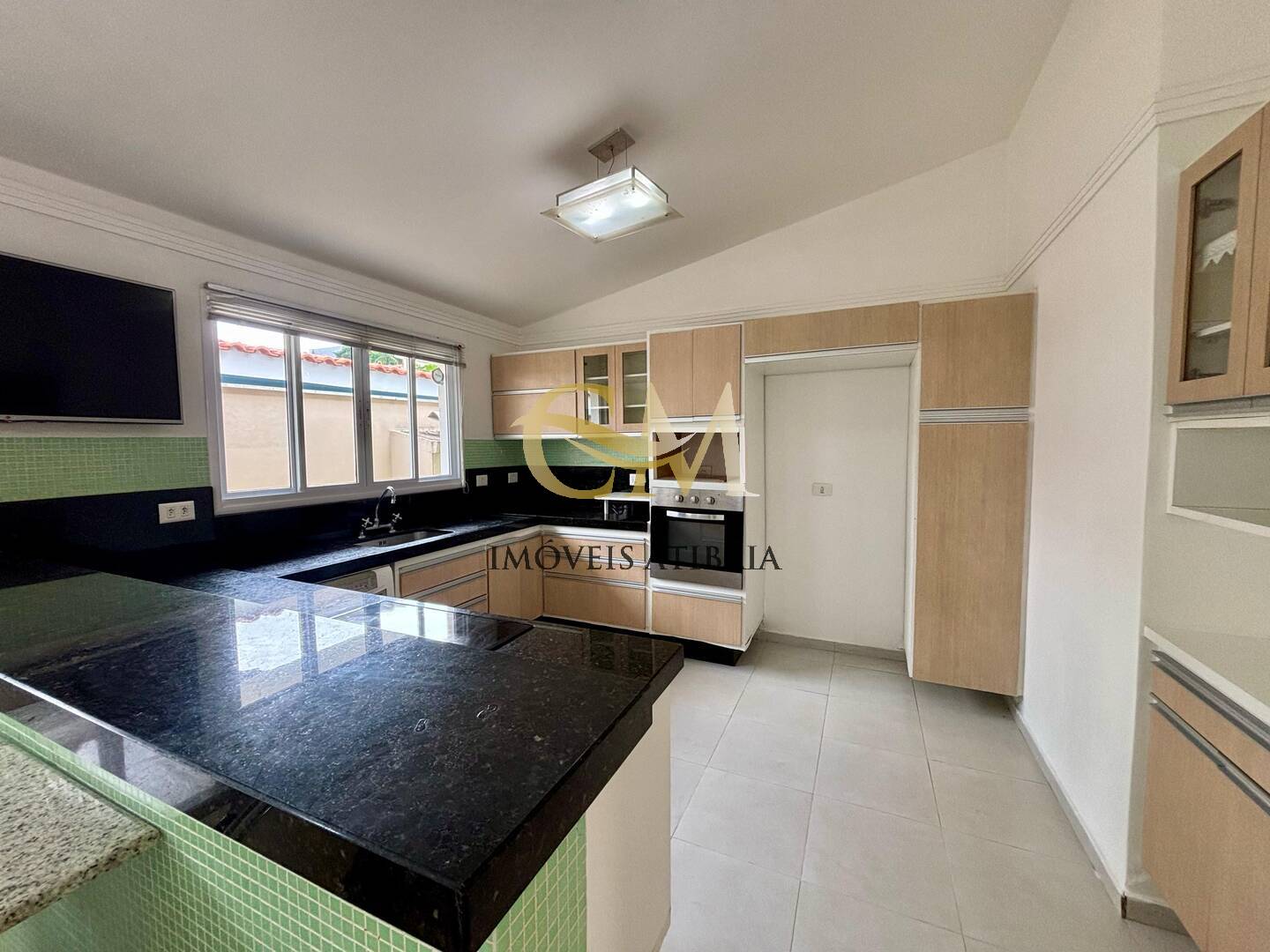 Casa à venda com 3 quartos, 342m² - Foto 7
