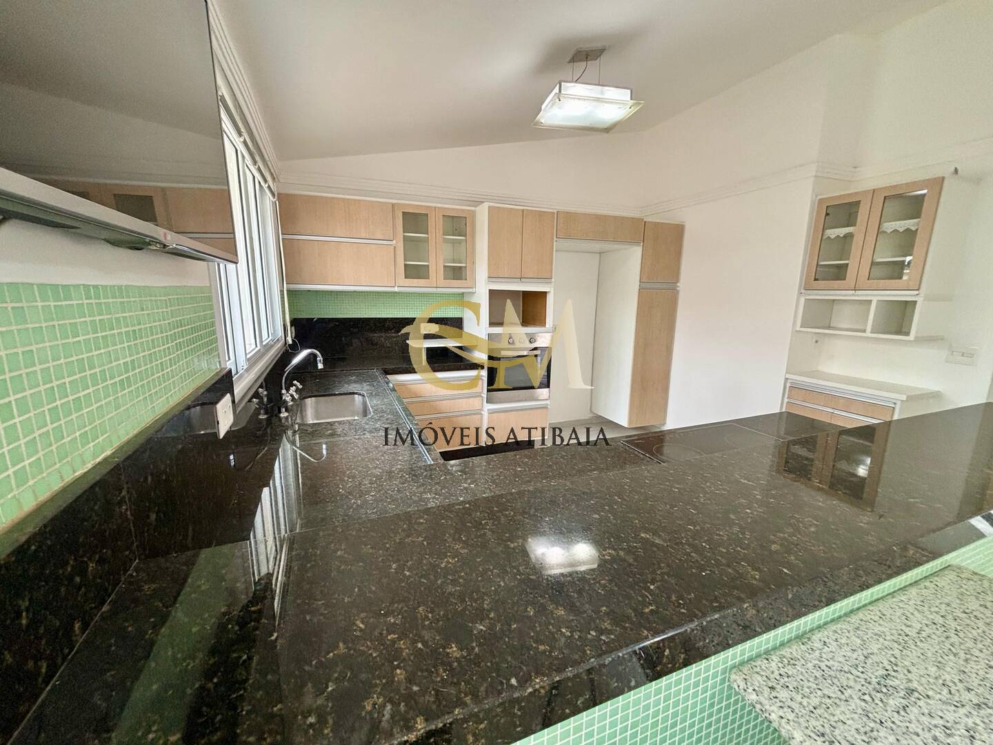 Casa à venda com 3 quartos, 342m² - Foto 8