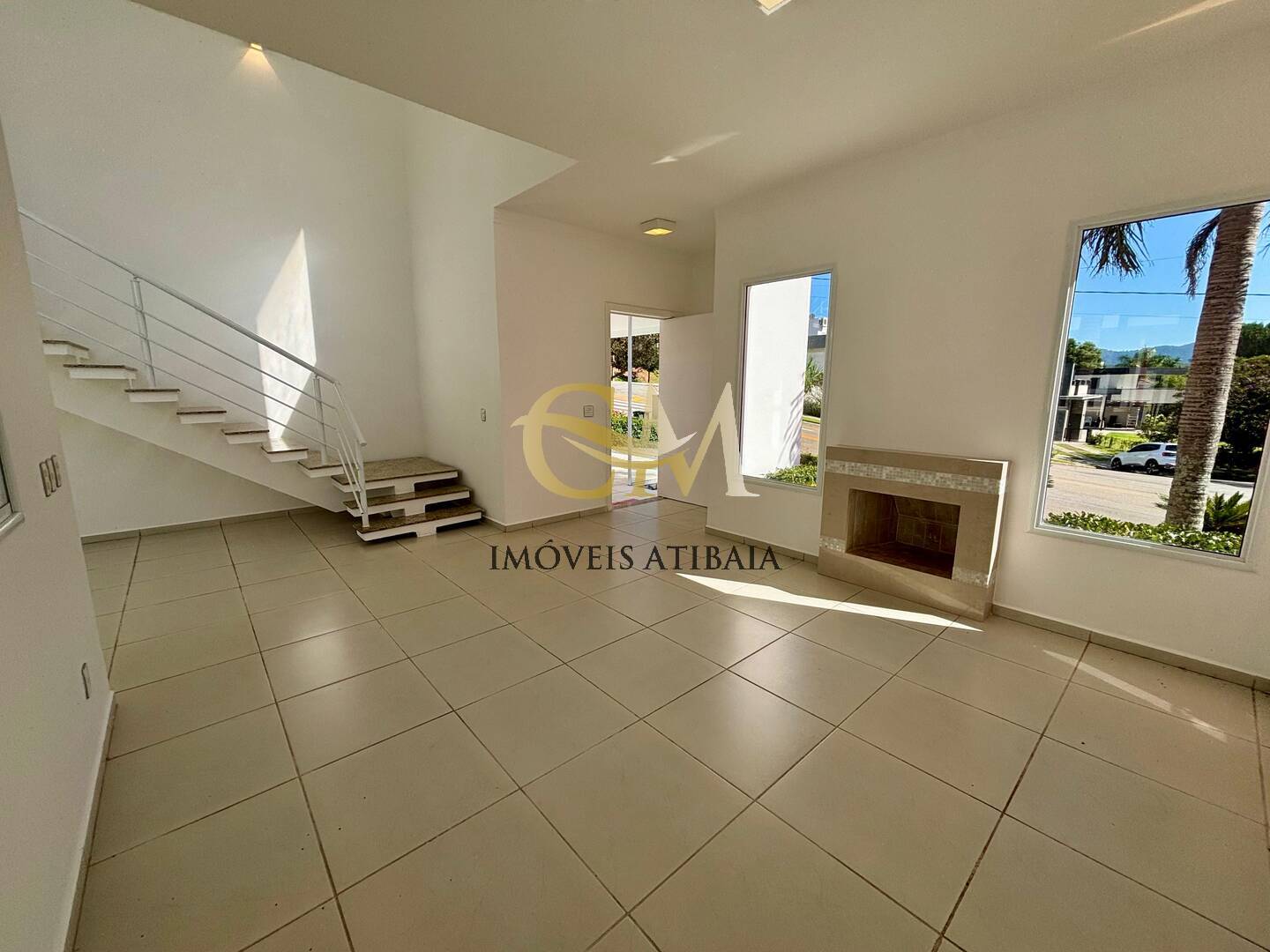 Casa para alugar com 3 quartos, 600m² - Foto 17