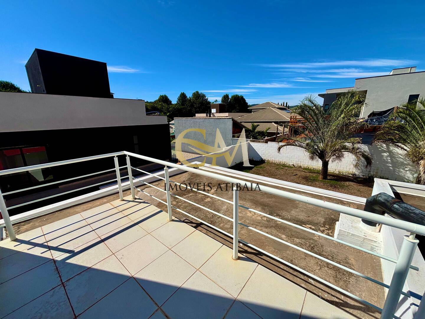 Casa para alugar com 3 quartos, 600m² - Foto 31