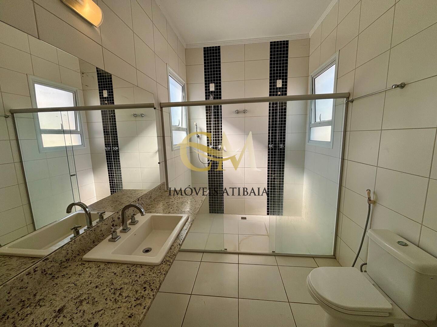 Casa para alugar com 3 quartos, 600m² - Foto 27
