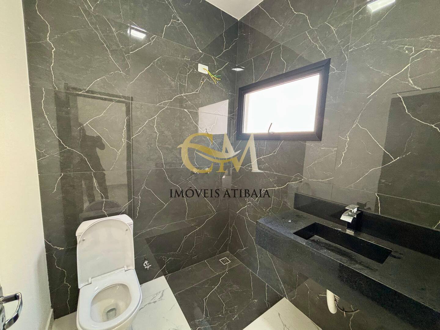 Casa à venda com 4 quartos, 600m² - Foto 16