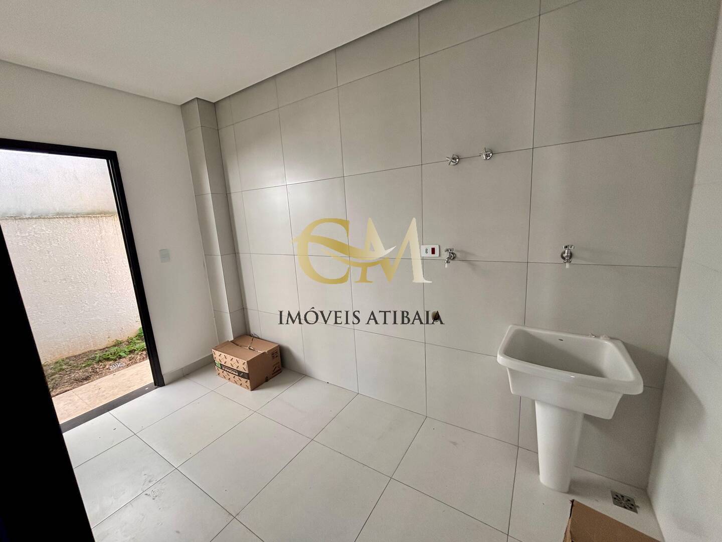 Casa à venda com 4 quartos, 600m² - Foto 32