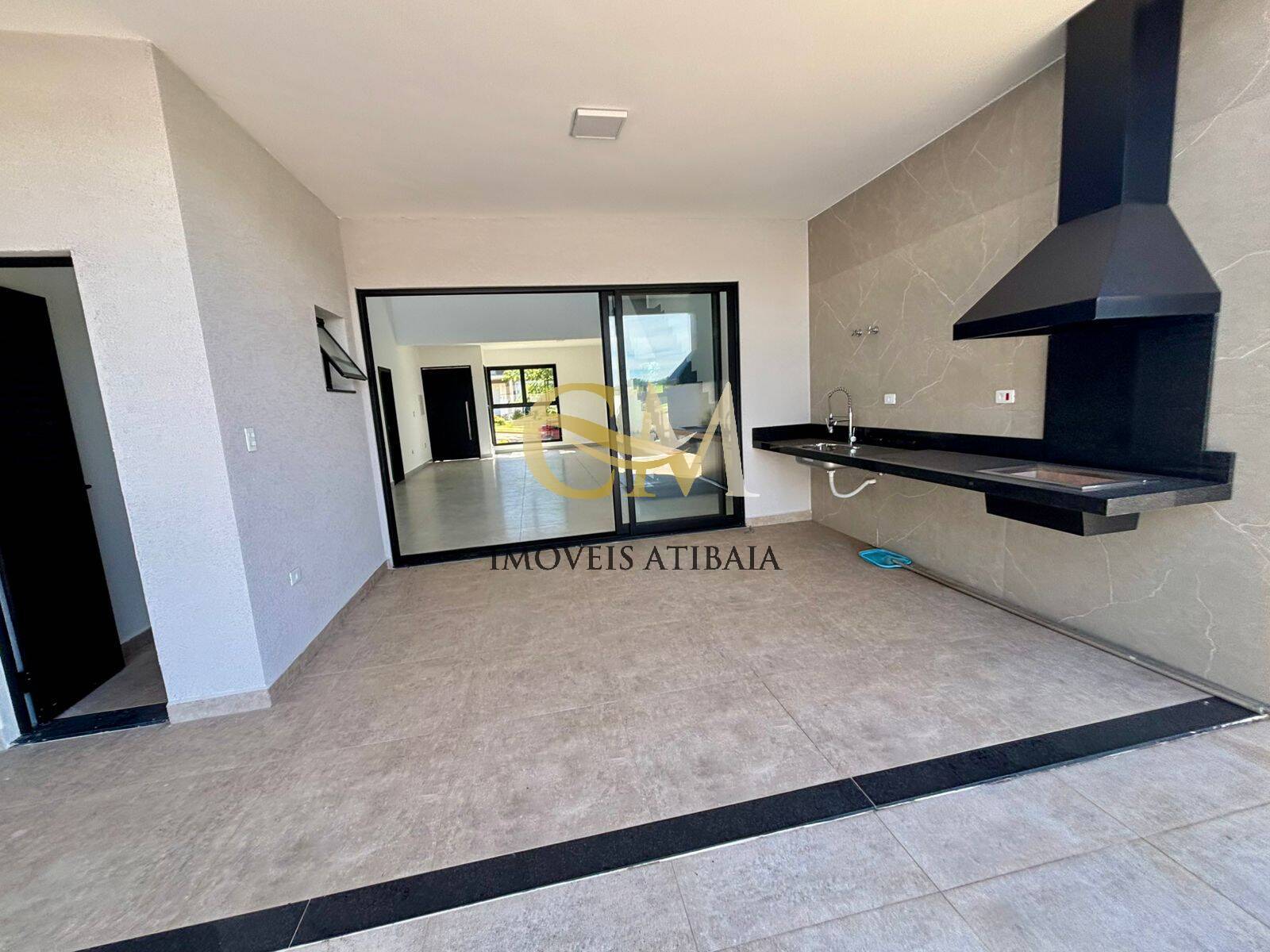 Casa à venda com 4 quartos, 600m² - Foto 52