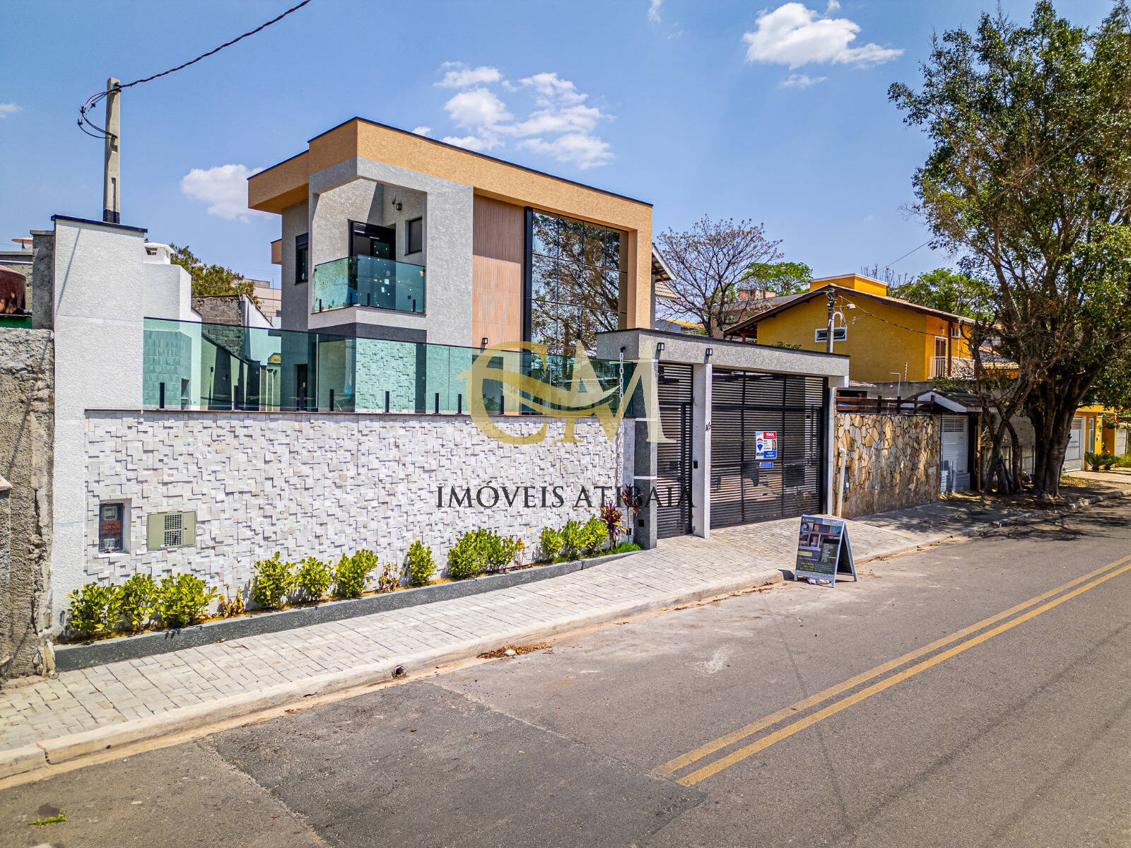 Casa, 3 quartos, 253 m² - Foto 2