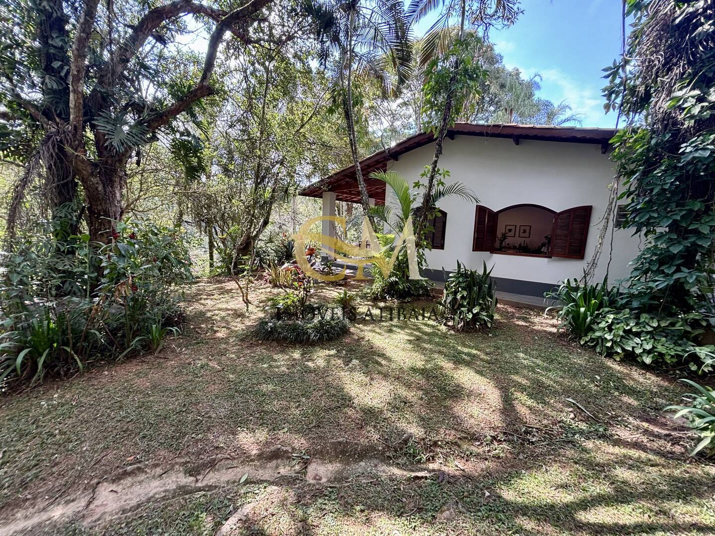 Casa à venda com 3 quartos, 5000m² - Foto 4