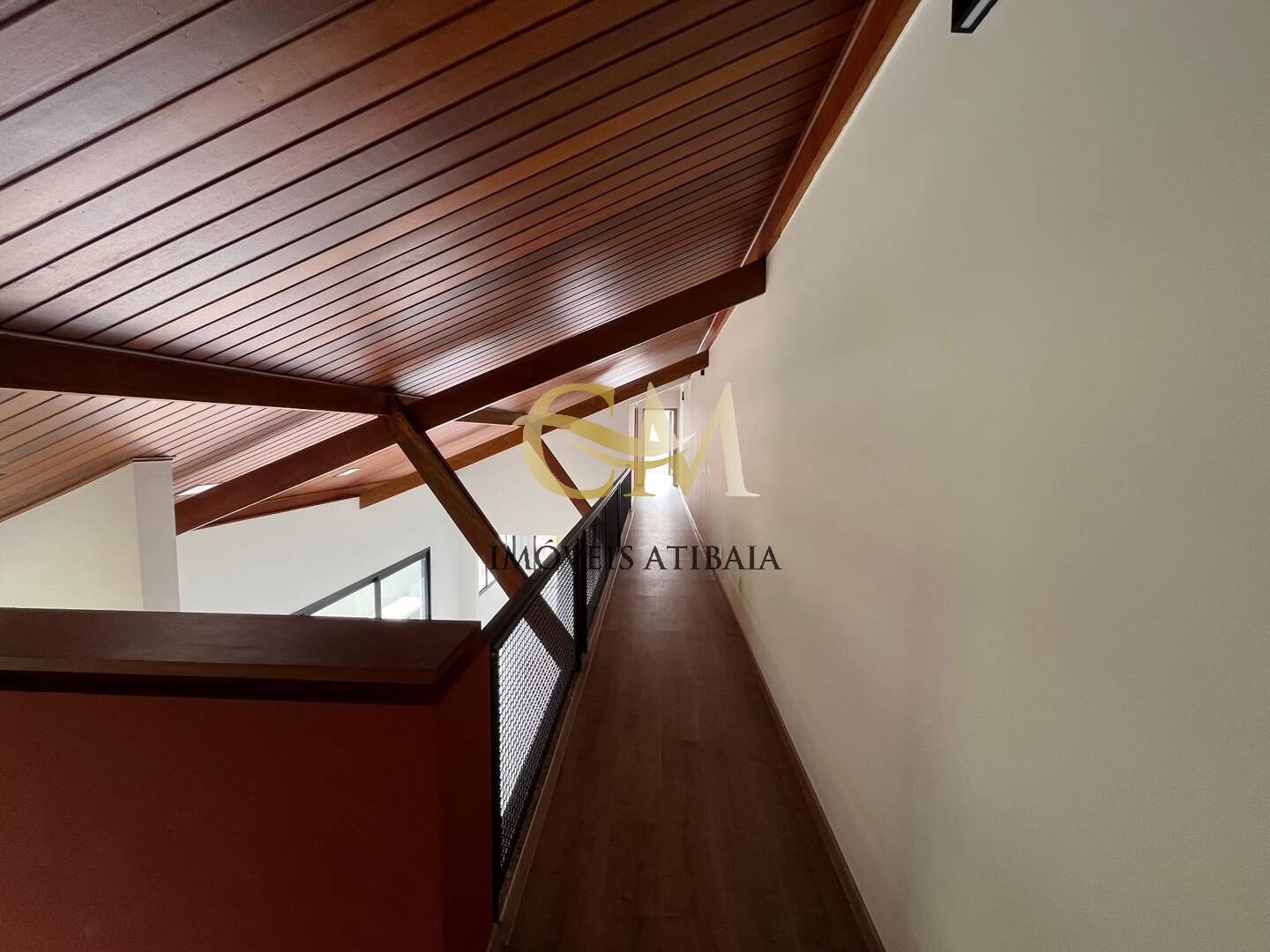 Casa à venda com 3 quartos, 250m² - Foto 8